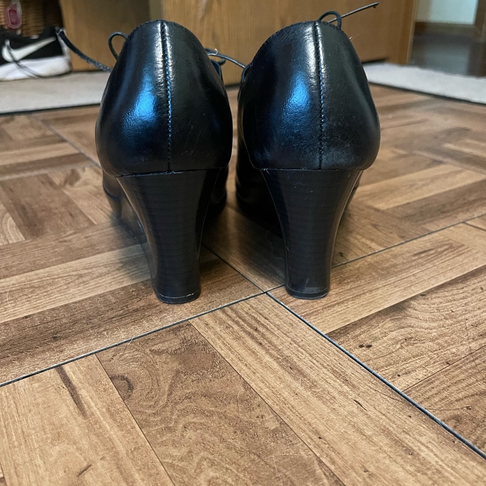 Aerosoles Black Wedge Oxford Size 10 - Picture 3 of 7